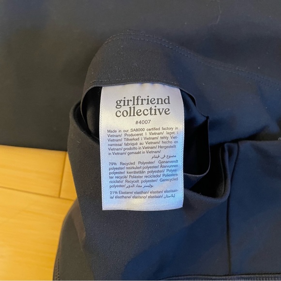 Girlfriend Collective Set - Picture 4 of 6